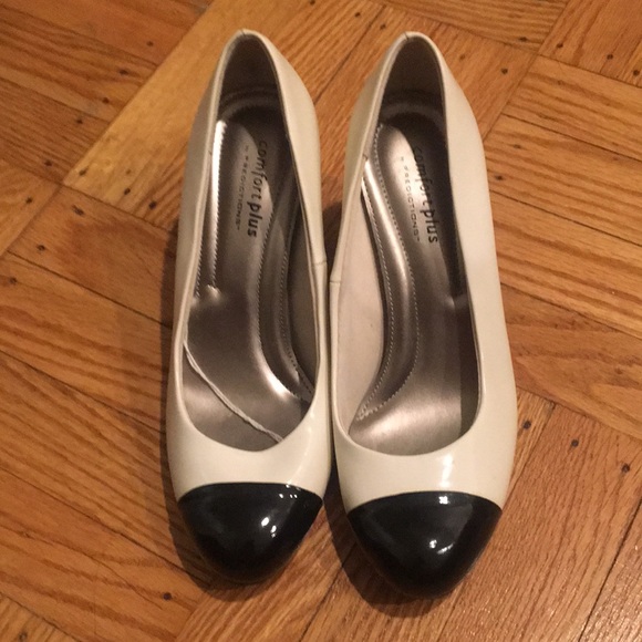 Comfort Plus by Predictions black & cream pumps